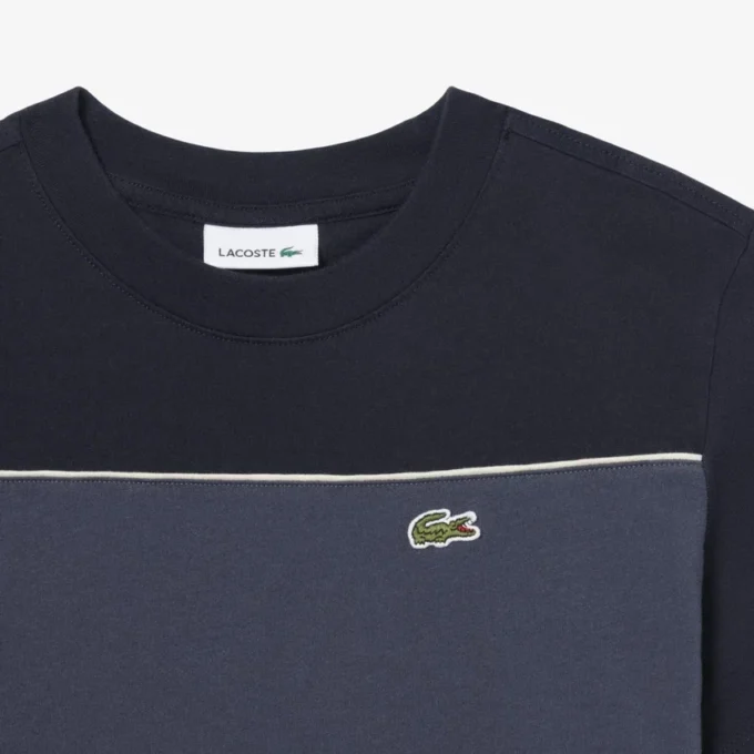T-shirt in cotone con blocchi di colore T-shirt in cotone con blocchi di colore