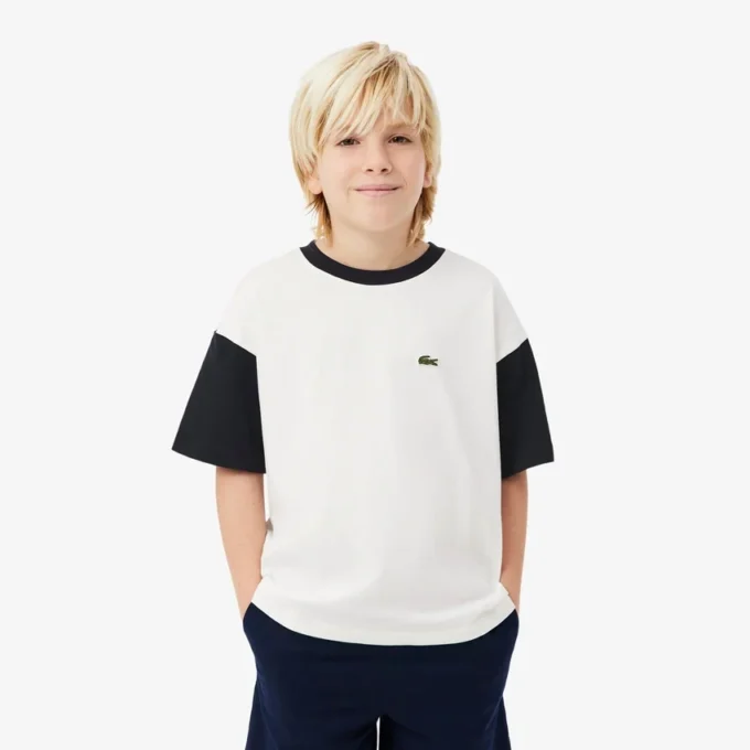 T-shirt in cotone con bordi a contrasto T-shirt in cotone con bordi a contrasto