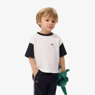 T-shirt in cotone con bordi a contrasto