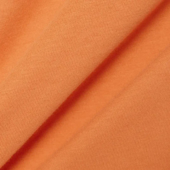 T-shirt in cotone con stampa grafica